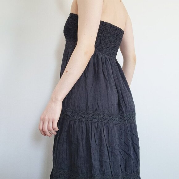 Vintage Y2K goth summer black tiered strapless maxi dress with lace cutouts - Picture 5 of 14